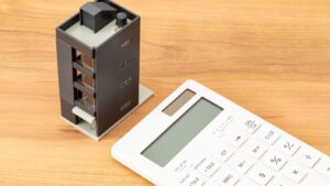 アパート投資の利回り計算方法を実例で解説｜表面利回り・実質利回りの違いと目安